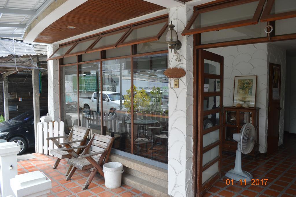 Tongmee Guest House ホアヒン郡 エクステリア 写真